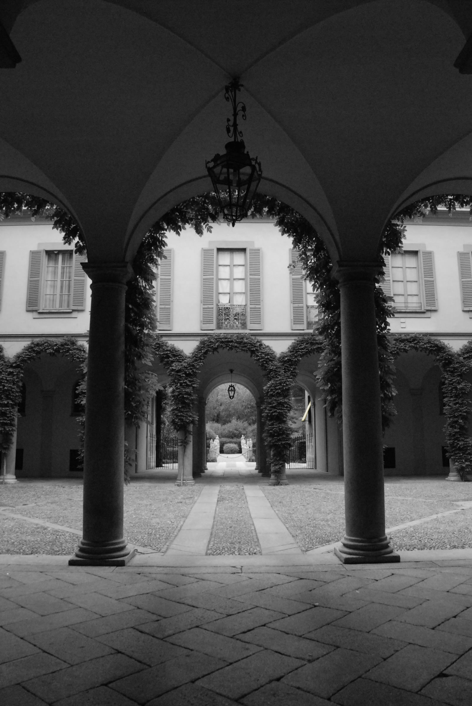Palazzo Borromeo